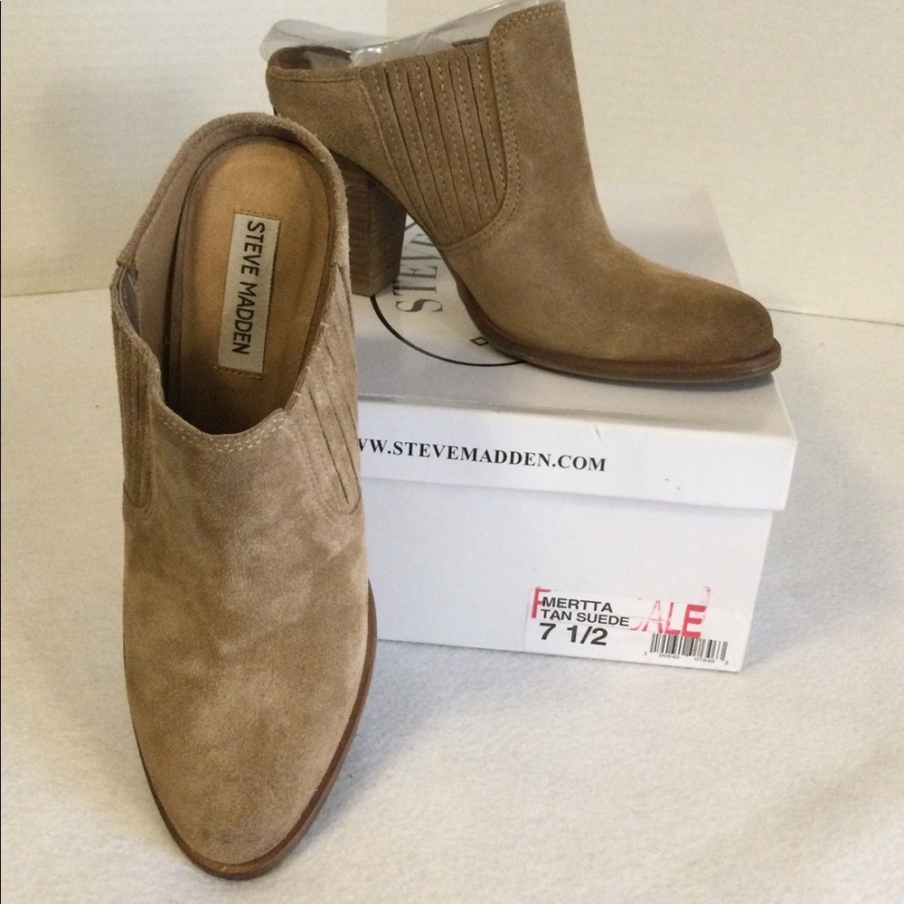 Wms 7 1/2 Steve Madden Mertta slide on boots